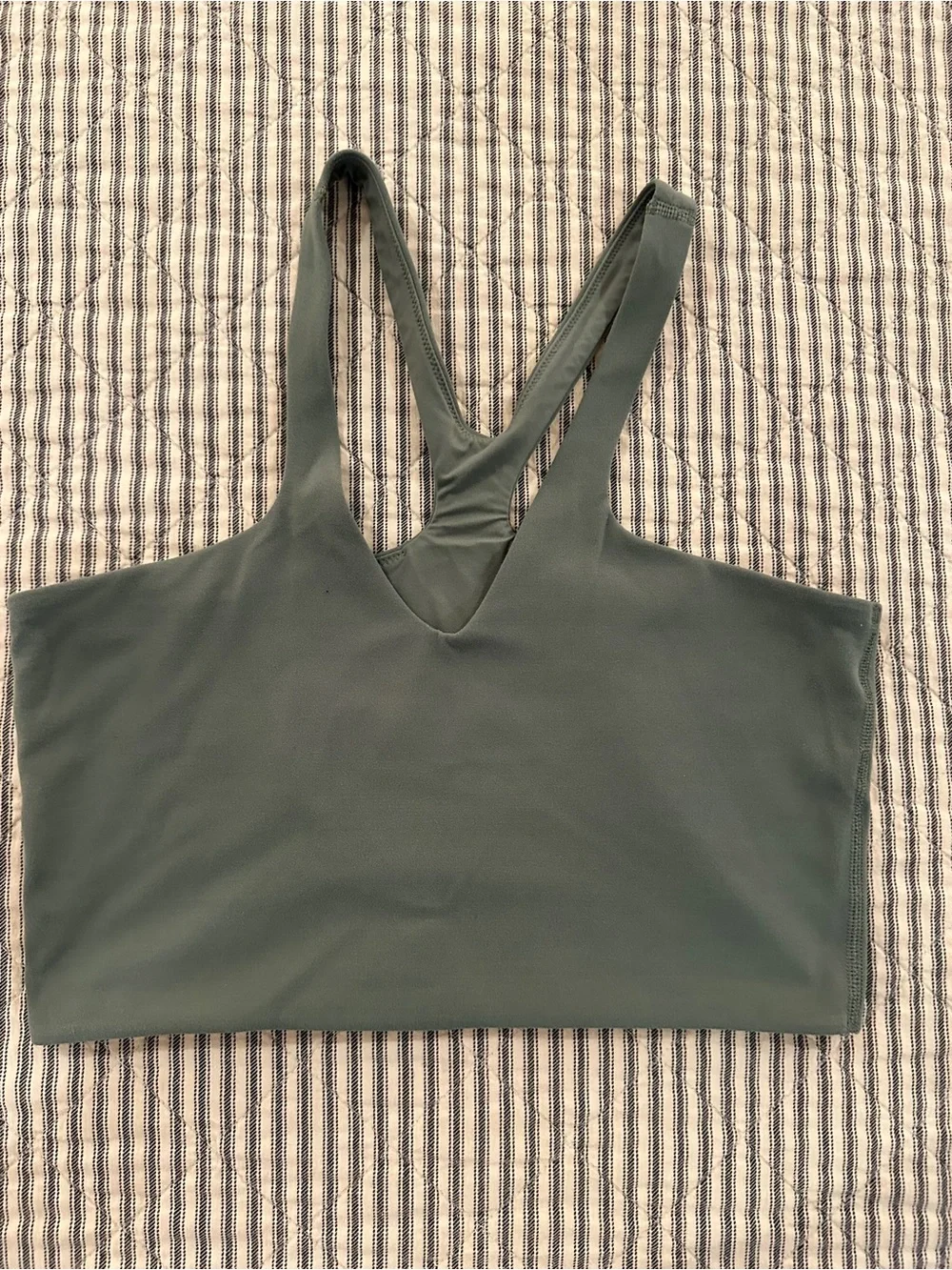 Lululemon Crop tank size xs/sm